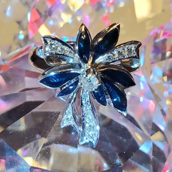 Made new beautiful 18K white Gold Diamond  Ring - Picture 8 of 12